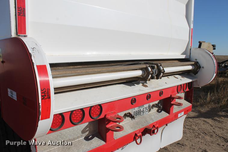 image for item BJ9843 2016 Mas live bottom silage trailer