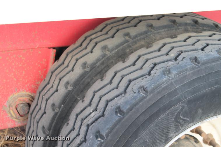 image for item BJ9844 2014 Mas HPF3 live bottom silage trailer