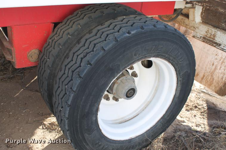 image for item BJ9844 2014 Mas HPF3 live bottom silage trailer