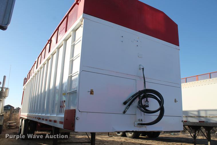 image for item BJ9846 2014 Mas live bottom silage trailer