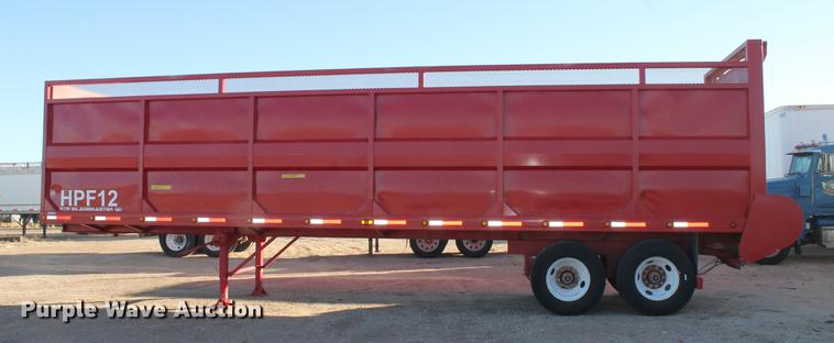 image for item BJ9847 2015 RTR Silage Master live bottom silage trailer