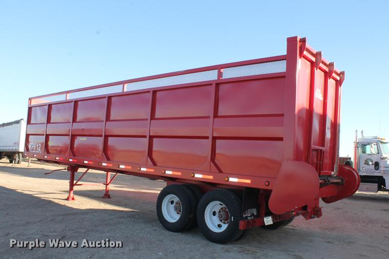 image for item BJ9847 2015 RTR Silage Master live bottom silage trailer