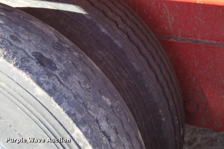 image for item BJ9847 2015 RTR Silage Master live bottom silage trailer