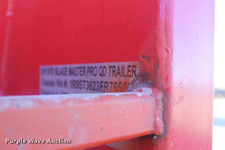 image for item BJ9847 2015 RTR Silage Master live bottom silage trailer