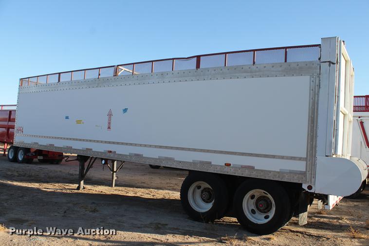 image for item BJ9848 2007 Aeroswint live bottom silage trailer