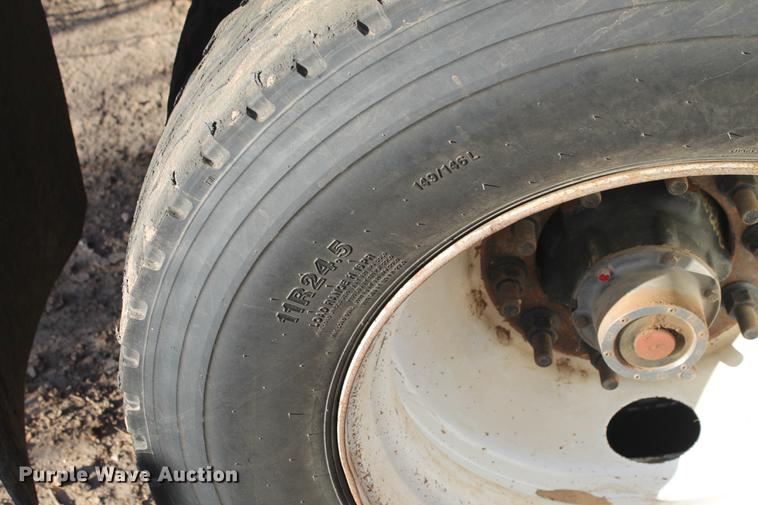 image for item BJ9848 2007 Aeroswint live bottom silage trailer