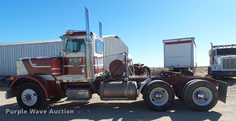 image for item BJ9849 1996 Peterbilt 379 semi truck
