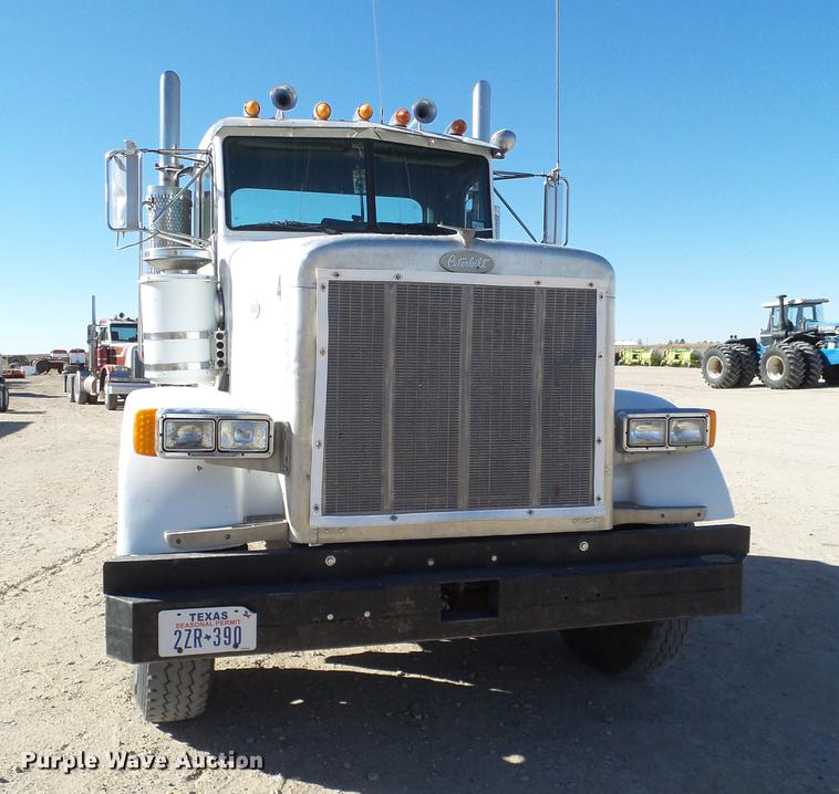 image for item EI9506 1998 Peterbilt 378 semi truck