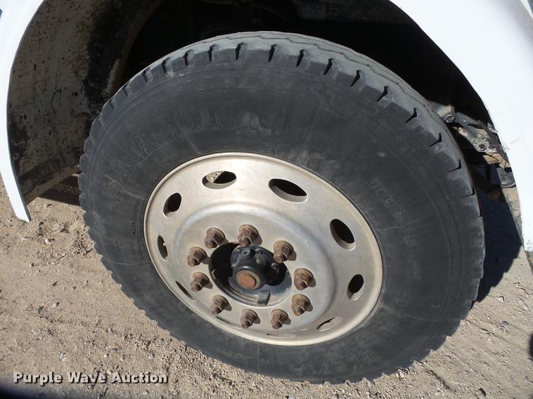 image for item EI9506 1998 Peterbilt 378 semi truck