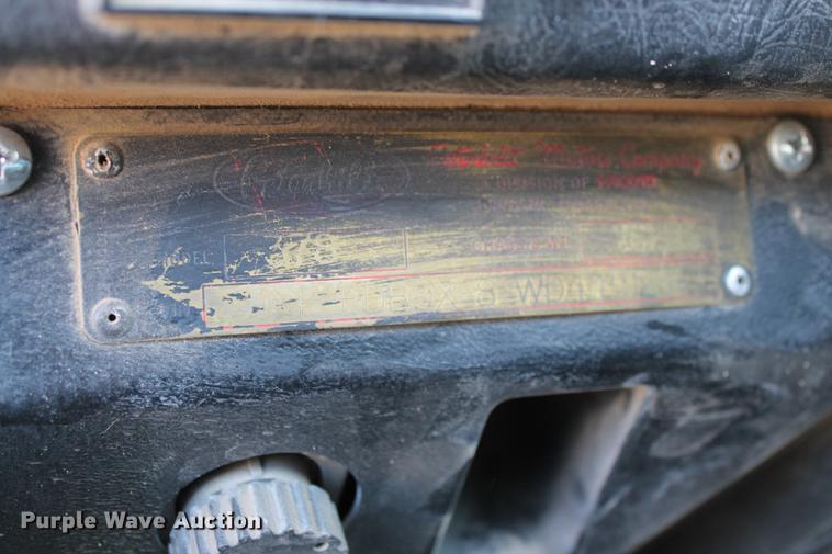 image for item EI9506 1998 Peterbilt 378 semi truck