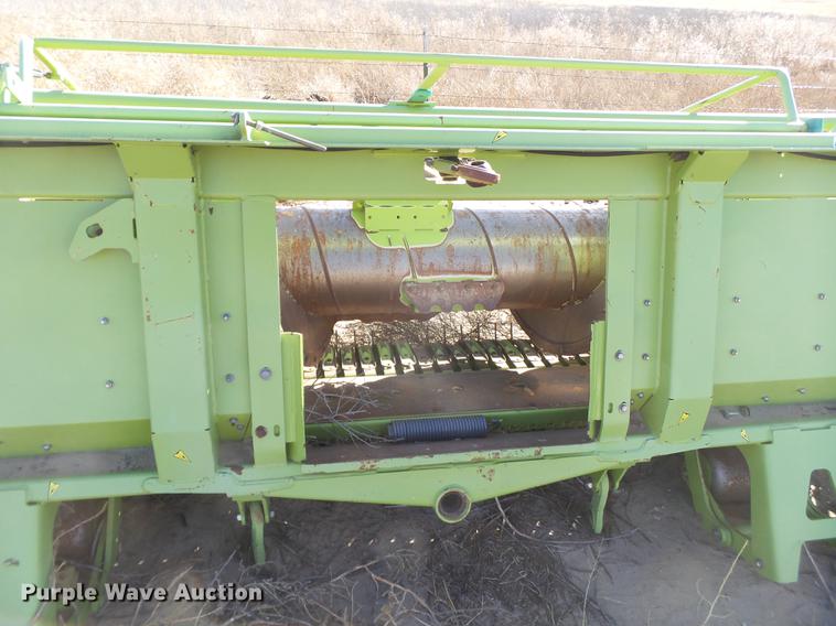 image for item EN9524 Claas 380 pickup head