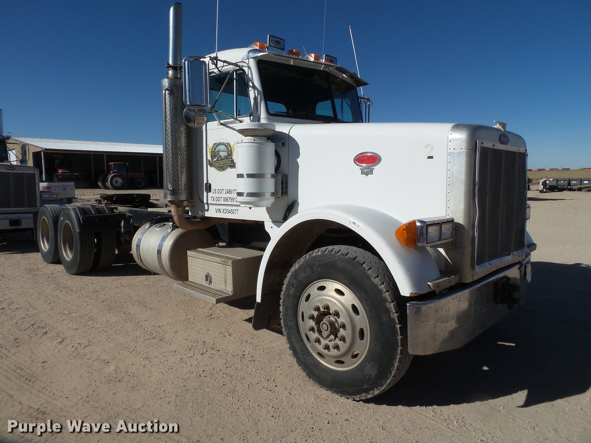 2000 Peterbilt 378 semi truck in Dalhart, TX Item EI9505 for sale