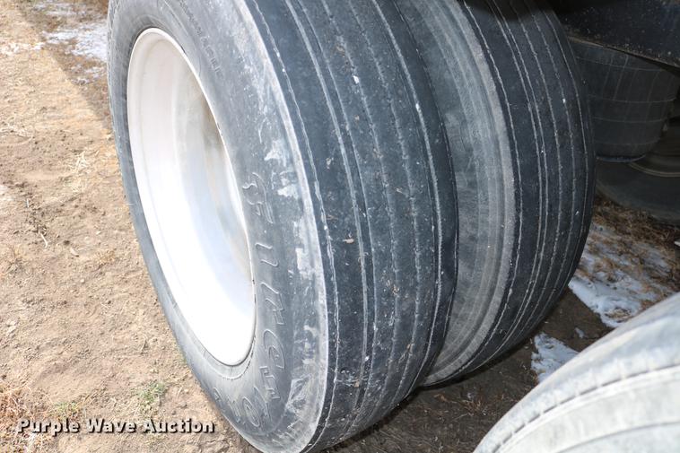 image for item DB6594 2011 Timpte Super Hopper double hopper bottom grain trailer