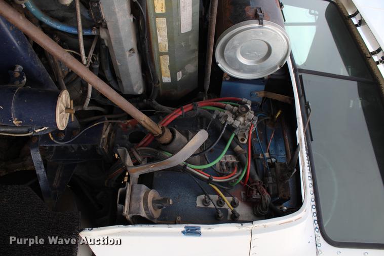 image for item DB6607 1994 Freightliner FLD120 semi truck