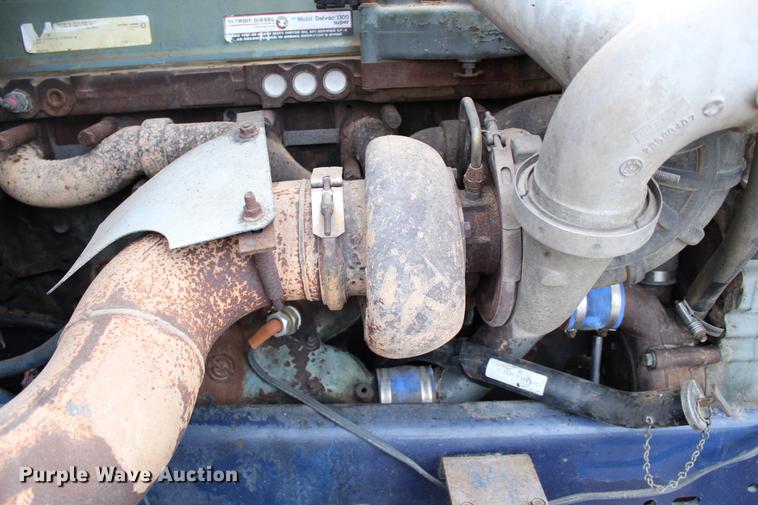 image for item DB6607 1994 Freightliner FLD120 semi truck