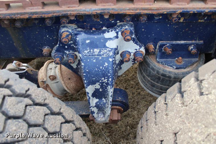 image for item DB6607 1994 Freightliner FLD120 semi truck