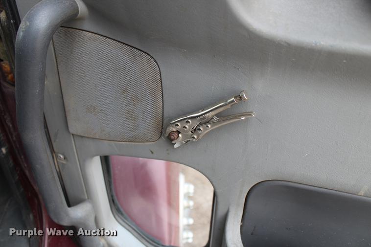 image for item DB6608 2001 Freightliner ST120 semi truck