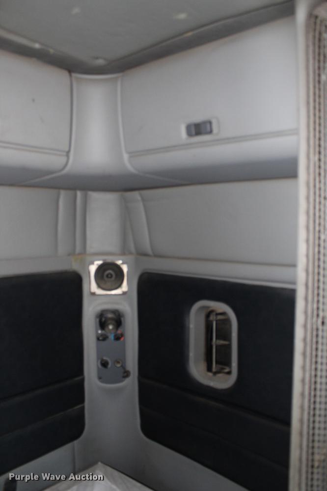 image for item DB6608 2001 Freightliner ST120 semi truck