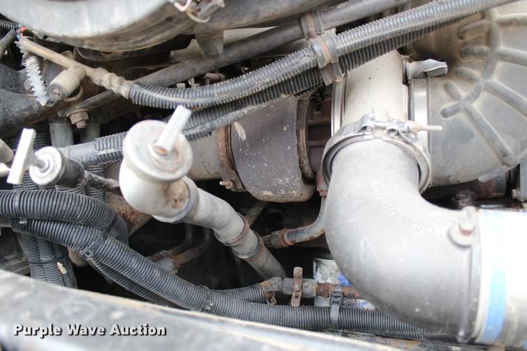 image for item DB6608 2001 Freightliner ST120 semi truck