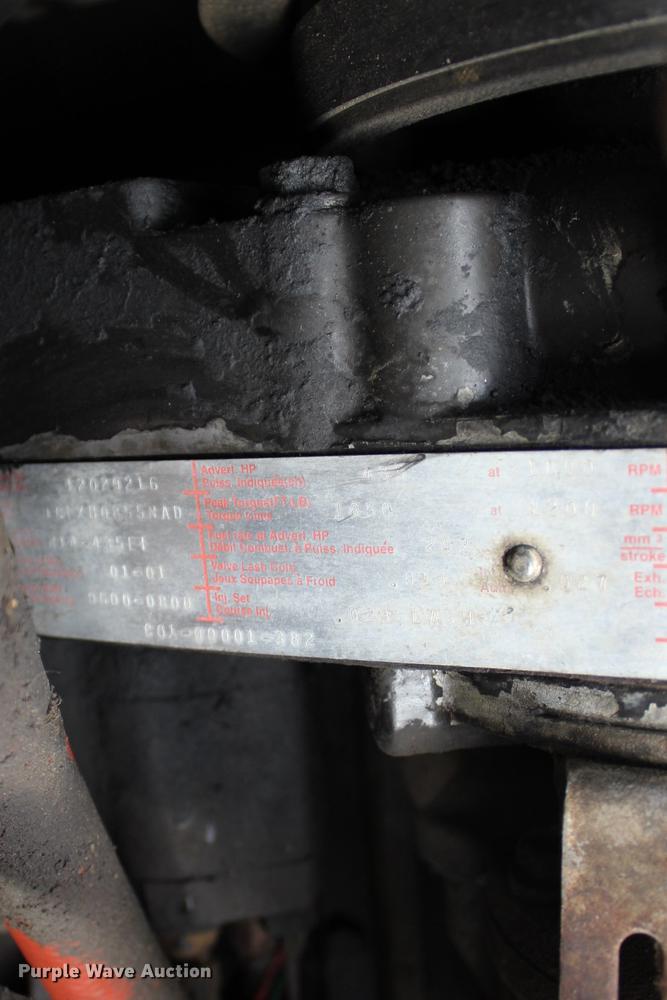 image for item DB6608 2001 Freightliner ST120 semi truck