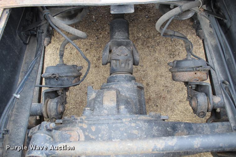 image for item DB6608 2001 Freightliner ST120 semi truck