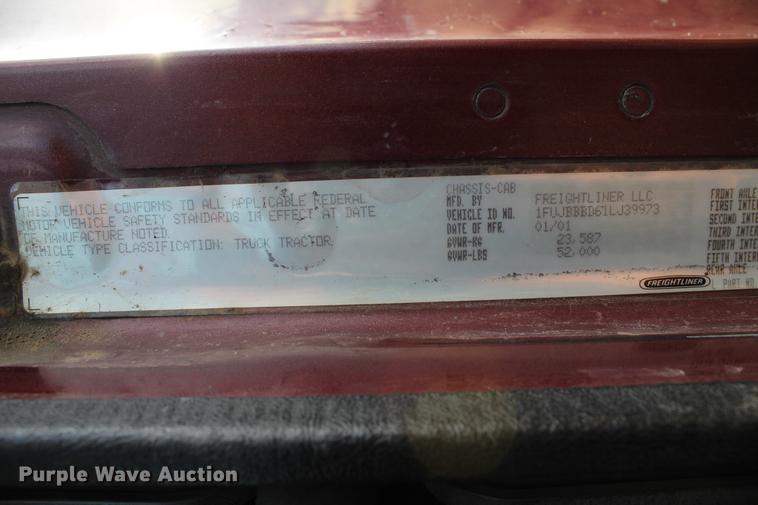 image for item DB6608 2001 Freightliner ST120 semi truck