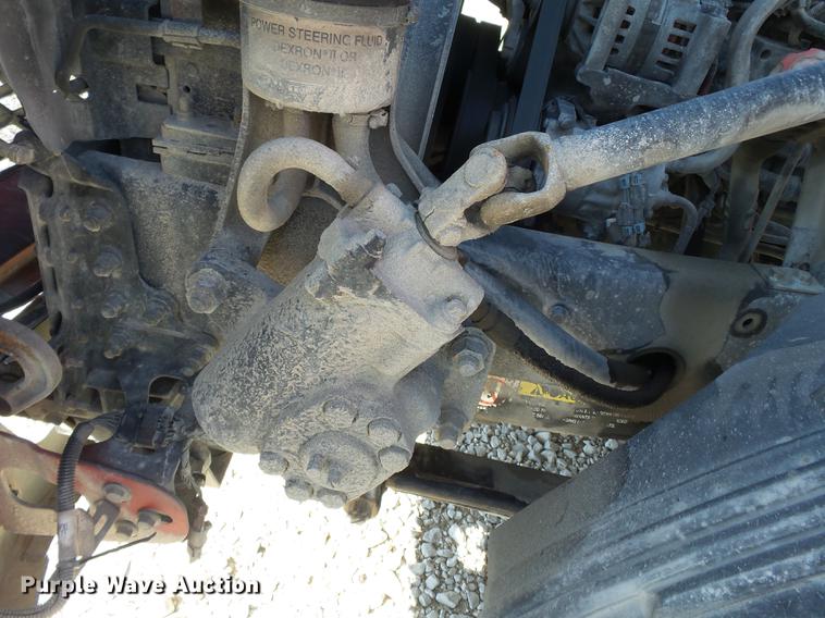 image for item DB7231 2006 Volvo VNM semi truck