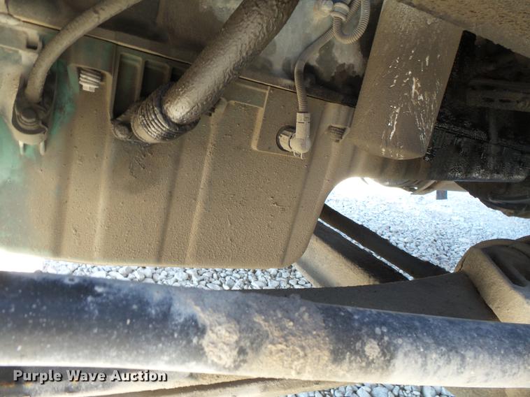 image for item DB7231 2006 Volvo VNM semi truck