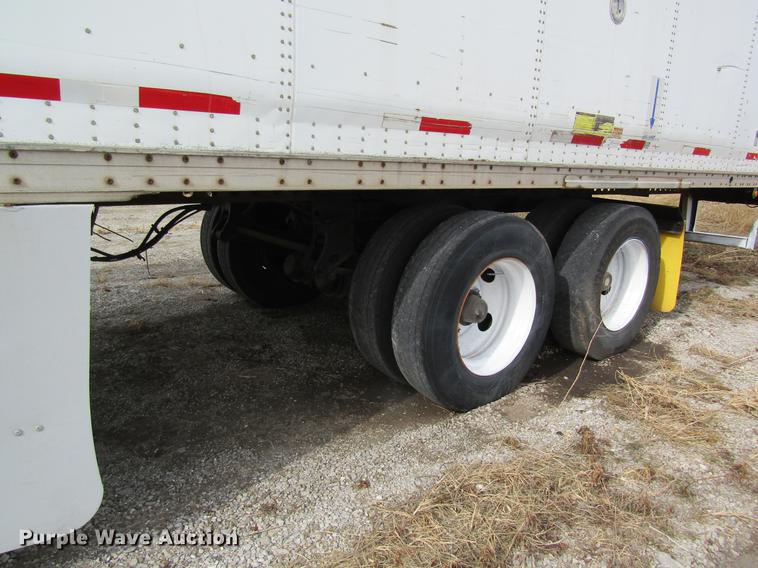 image for item DB9772 2001 Wabash dry van trailer