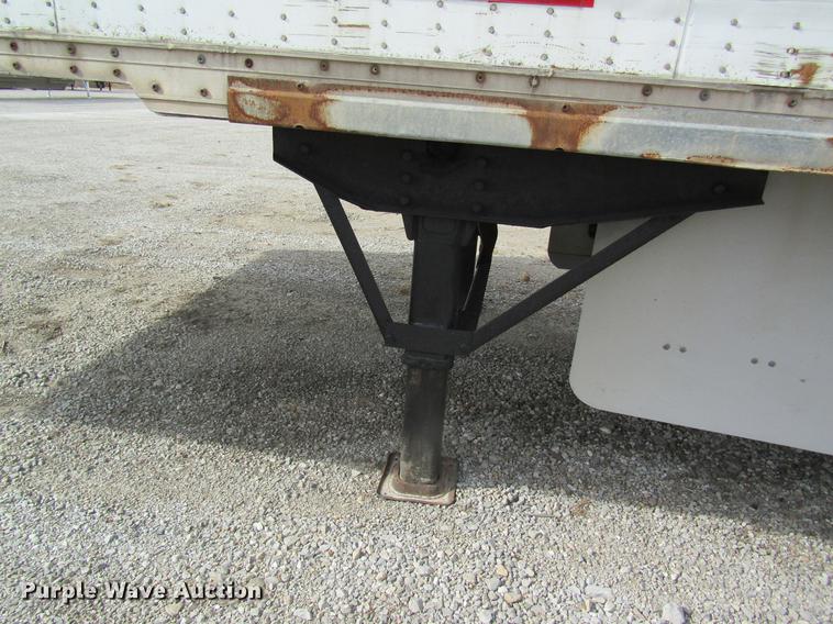image for item DB9772 2001 Wabash dry van trailer