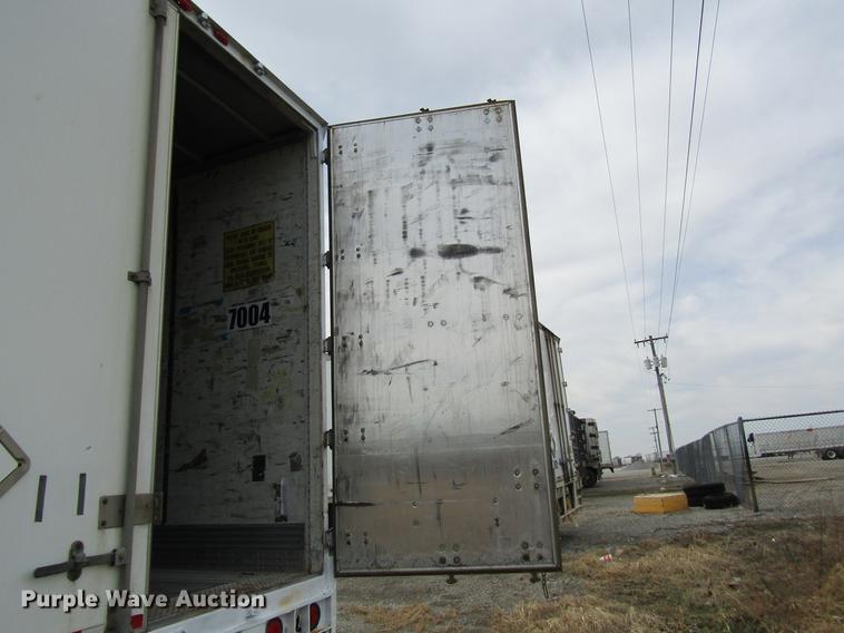 image for item DB9772 2001 Wabash dry van trailer