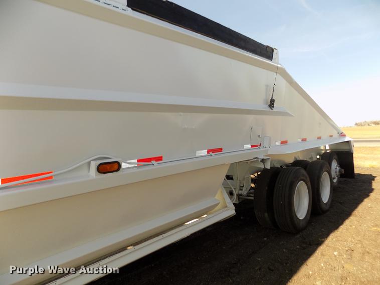 image for item DD2908 1999 Road Master G440 bottom dump trailer