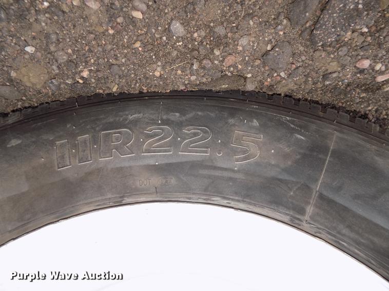 image for item DD2908 1999 Road Master G440 bottom dump trailer