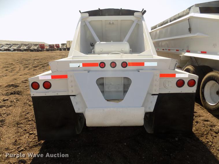 image for item DD2909 2000 Red River BD237 bottom dump trailer