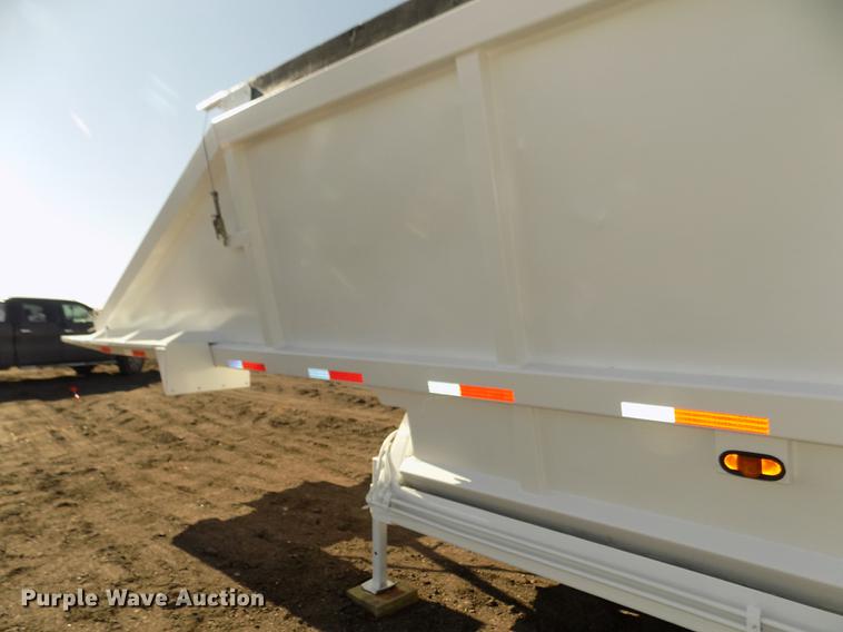 image for item DD2909 2000 Red River BD237 bottom dump trailer