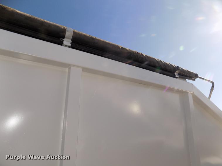 image for item DD2909 2000 Red River BD237 bottom dump trailer