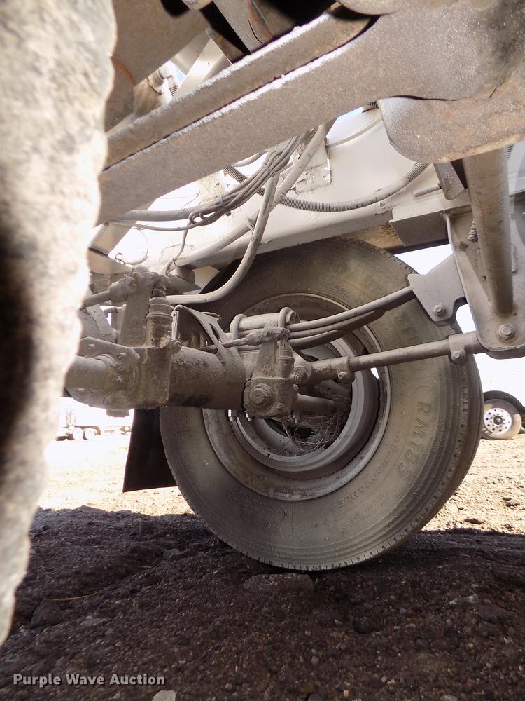 image for item DD2909 2000 Red River BD237 bottom dump trailer