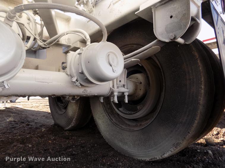 image for item DD2909 2000 Red River BD237 bottom dump trailer