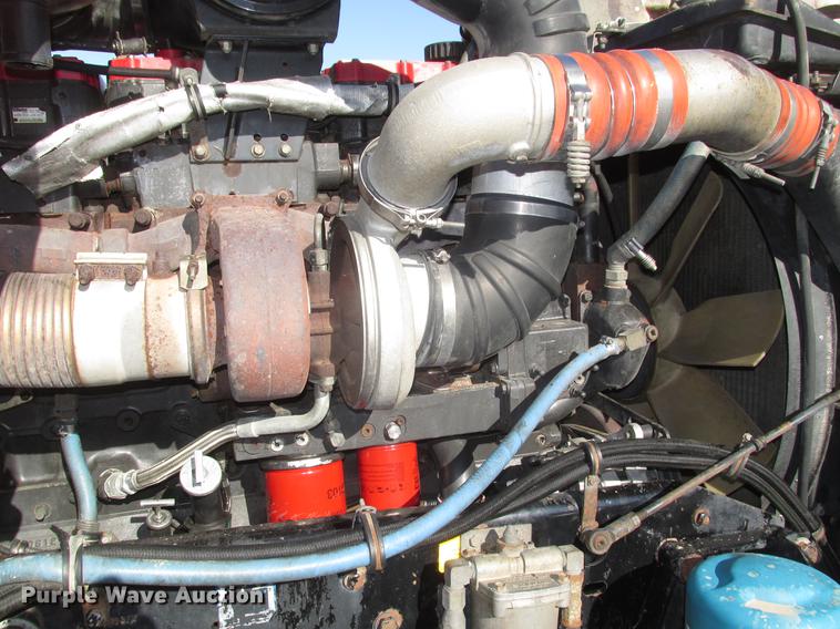 image for item DD2910 1999 Kenworth T800 semi truck