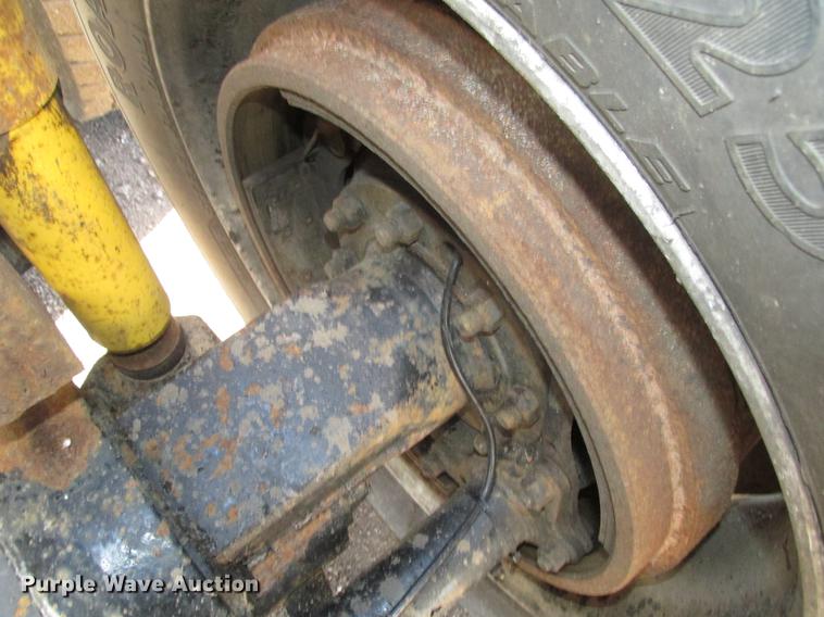 image for item DD2910 1999 Kenworth T800 semi truck