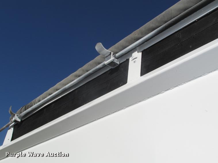 image for item DD2911 1999 Roadmaster G440 bottom dump trailer