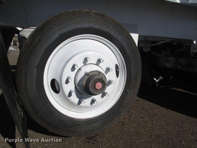 image for item DD2911 1999 Roadmaster G440 bottom dump trailer