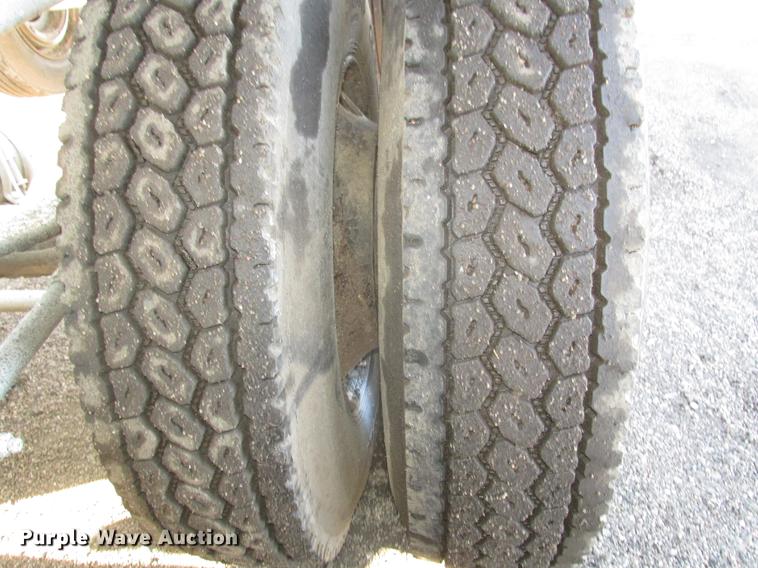 image for item DD2911 1999 Roadmaster G440 bottom dump trailer