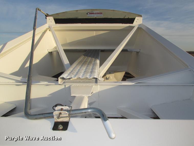 image for item DD2916 1999 Roadmaster G440 bottom dump trailer