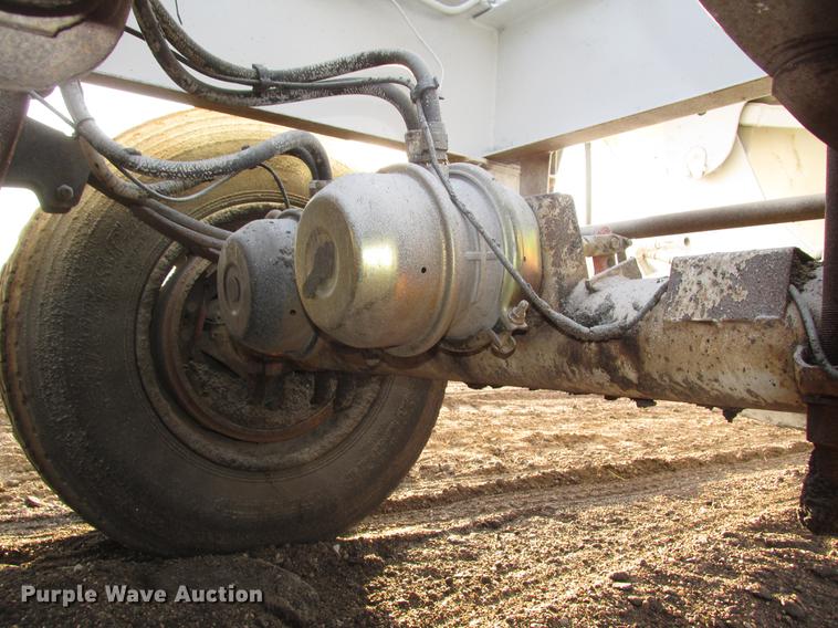 image for item DD2916 1999 Roadmaster G440 bottom dump trailer