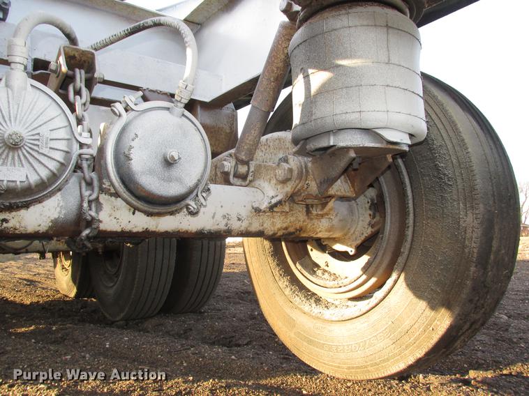 image for item DD2916 1999 Roadmaster G440 bottom dump trailer