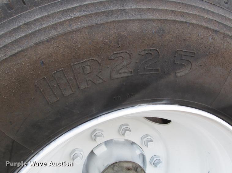 image for item DD2916 1999 Roadmaster G440 bottom dump trailer