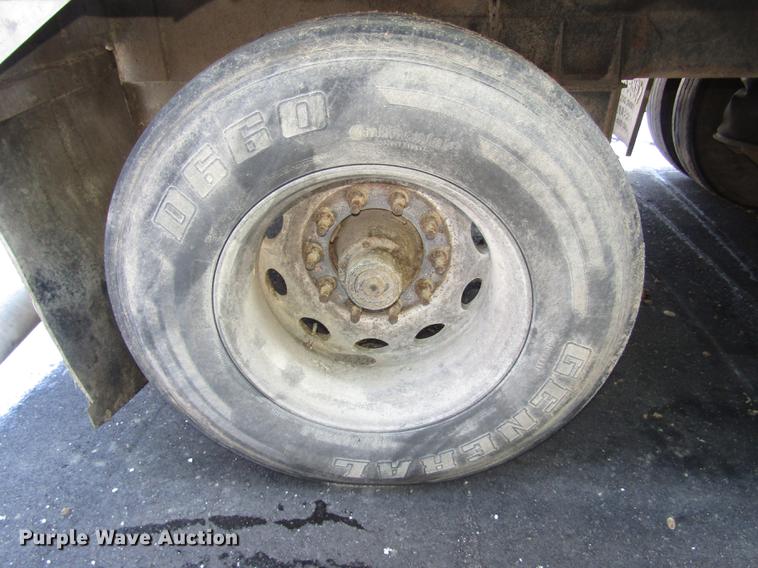 image for item DD2923 2013 Wilkens 0K2036BCFSTT walking floor trailer