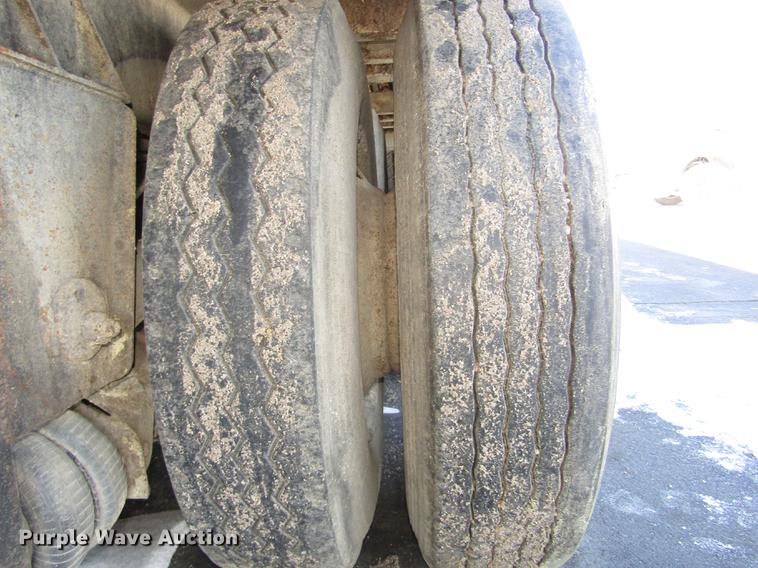 image for item DD2923 2013 Wilkens 0K2036BCFSTT walking floor trailer