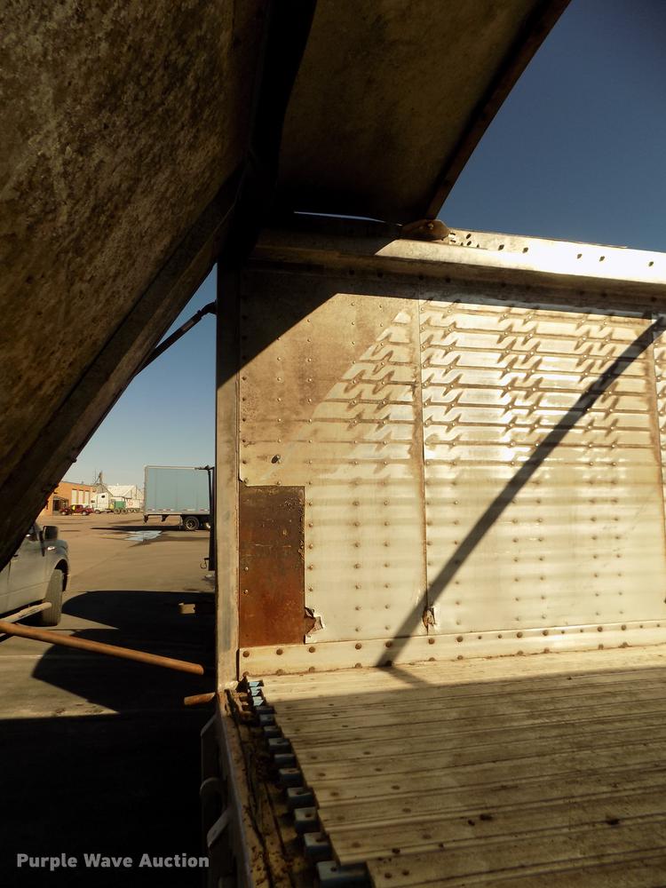 image for item DD2923 2013 Wilkens 0K2036BCFSTT walking floor trailer